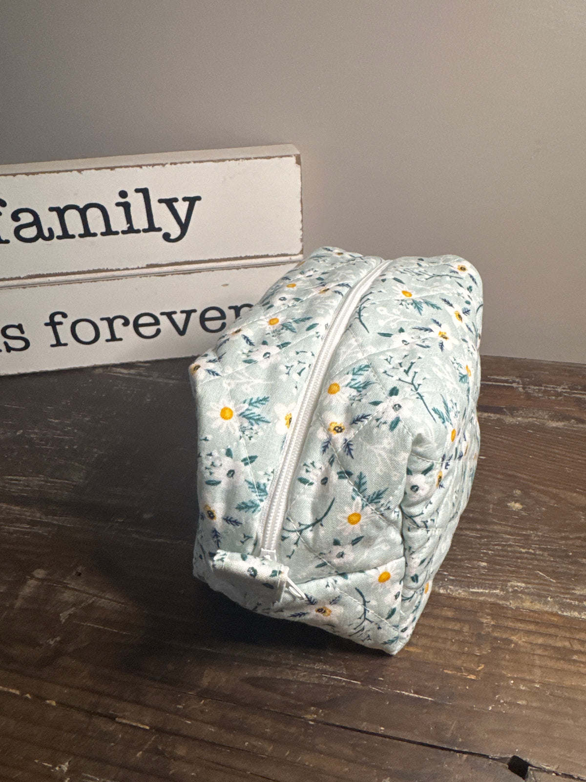 White Daisies on Sage Small Makeup Bag
