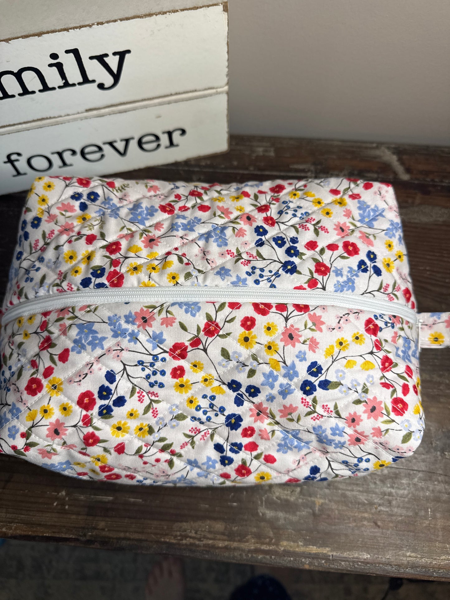 Red/Blue/Yellow Garden Large Makeup Bag