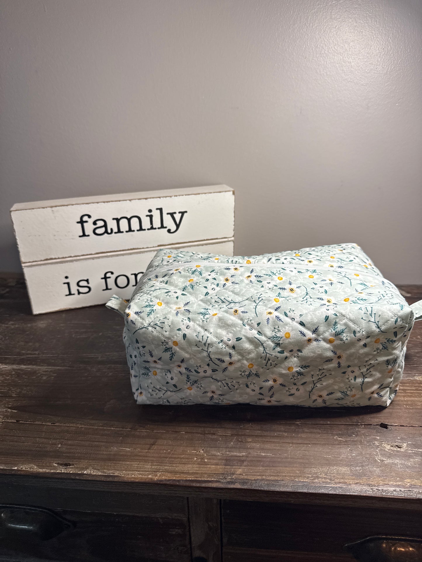 White Daisy’s on Sage Large Makeup Bag