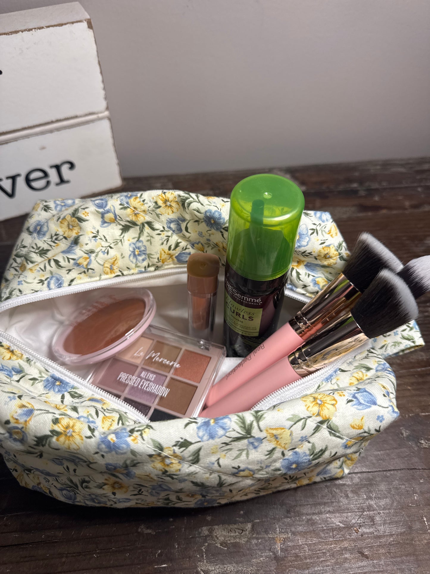 Yellow & Bue Daisy Small Makeup Bag