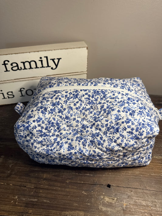 Ditzy Blue Large Makeup Bag